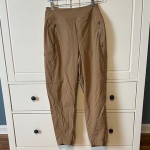 Athleta Trekkie North Jogger Women’s 10P Big Sur Brown Outdoors Like New